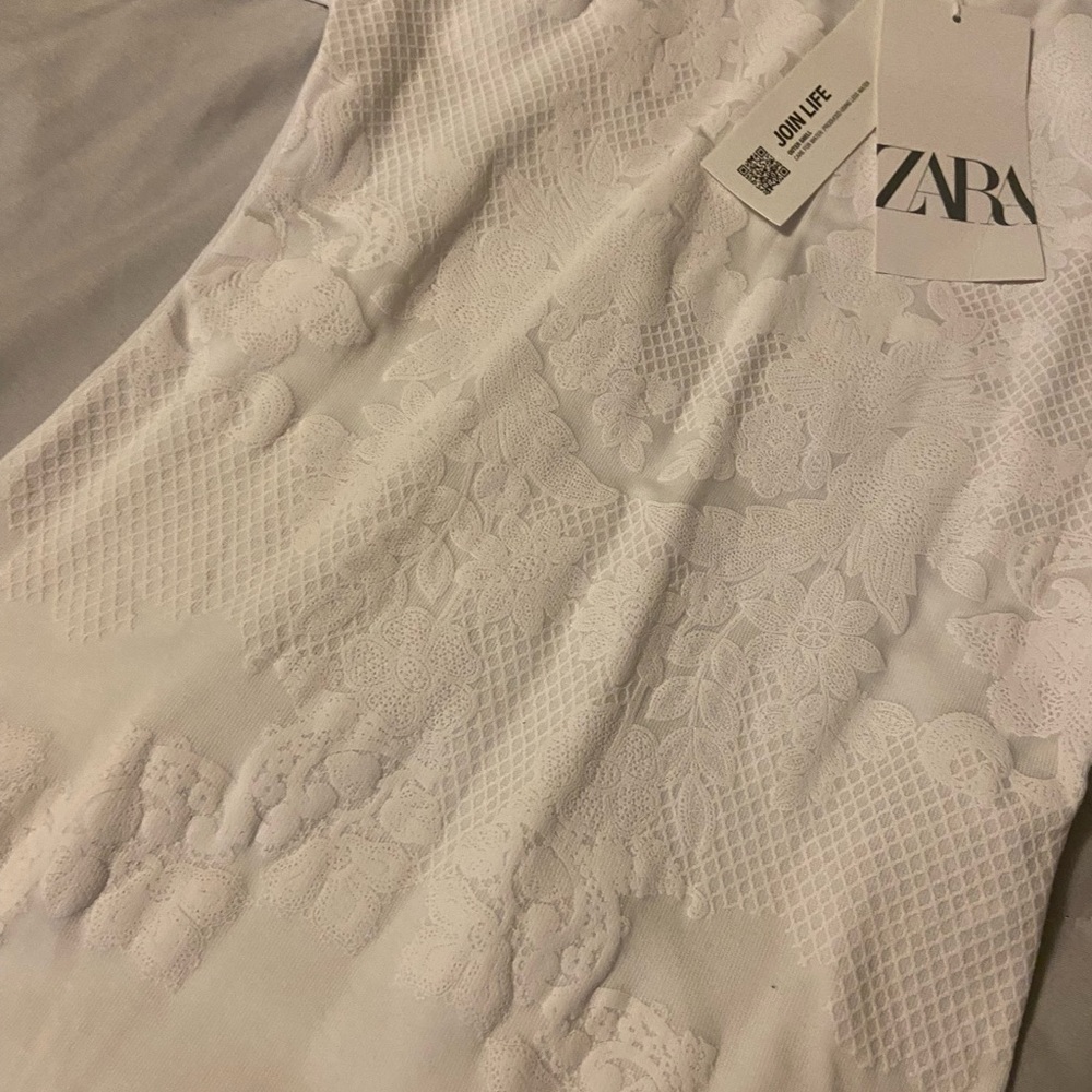 Zara balloon sleeve bodysuit - Picture 4 of 4